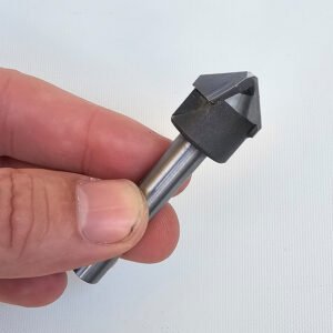 9674-Fresa para Alucobond